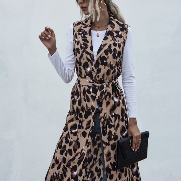 Leopard Print Long Vest - Picture 4 of 6